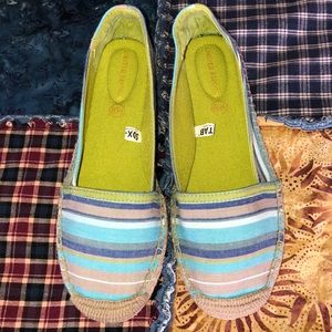 💙💚 NWOT Target Limited Edition Espadrilles